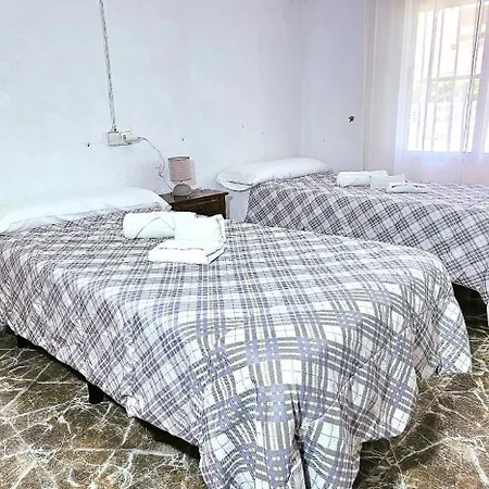 Vacansis Illa Bajo *